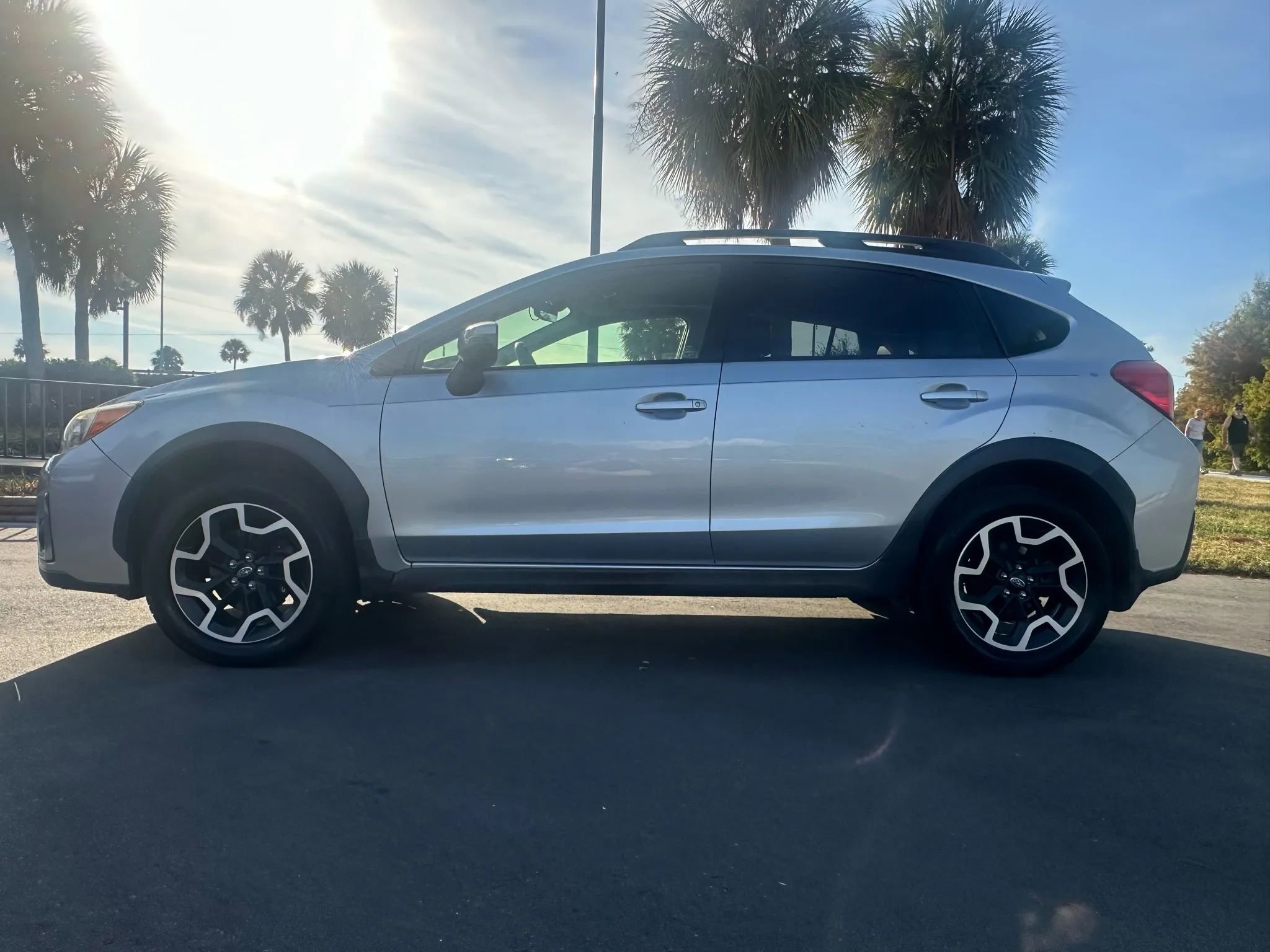 Used 2017 Subaru Crosstrek 2.0i Limited image 7