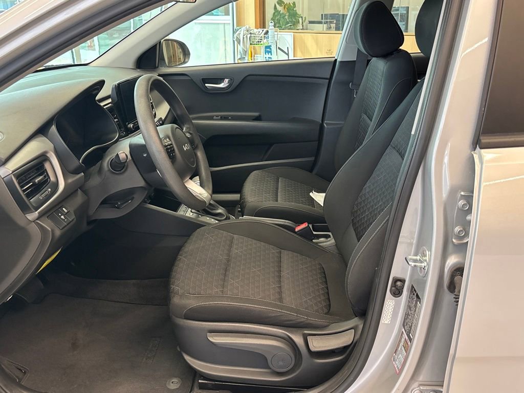 Used 2022 Kia Rio LX image 10