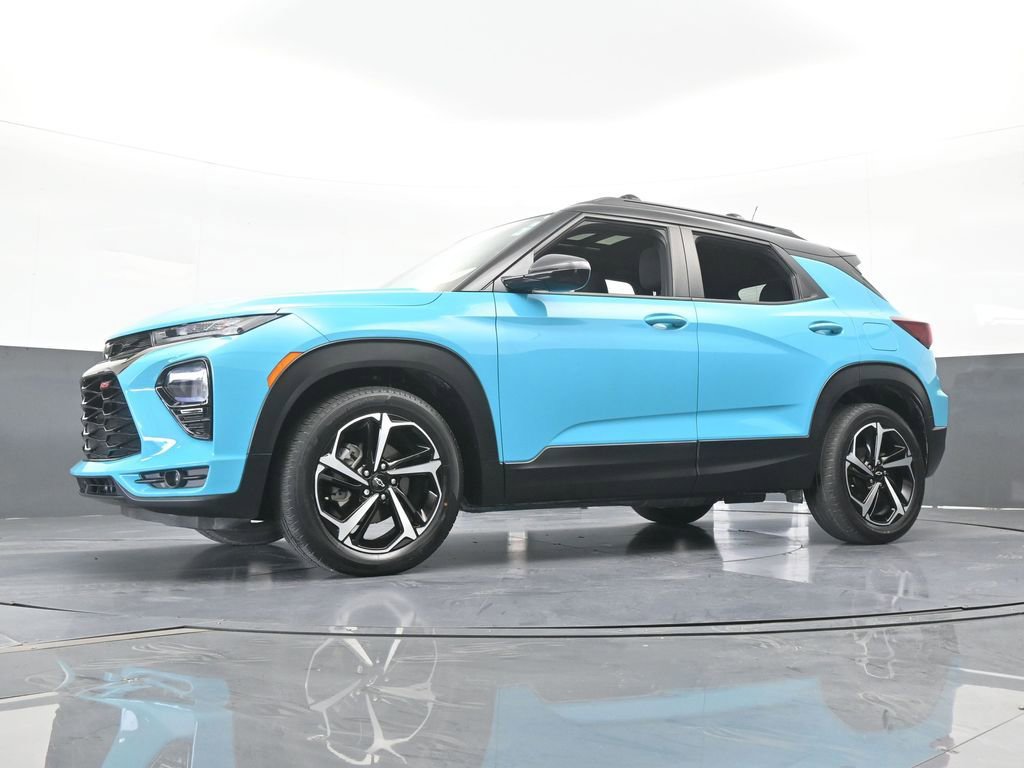 Used 2021 Chevrolet TrailBlazer RS w/ Sun and Liftgate Package FWD image 61
