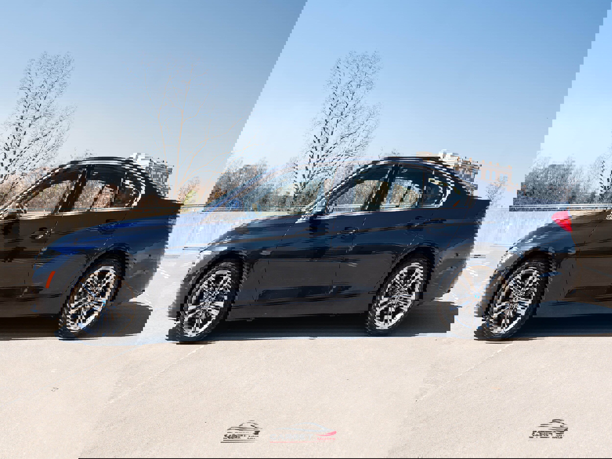 Used 2017 BMW 330i xDrive xDrive image 4