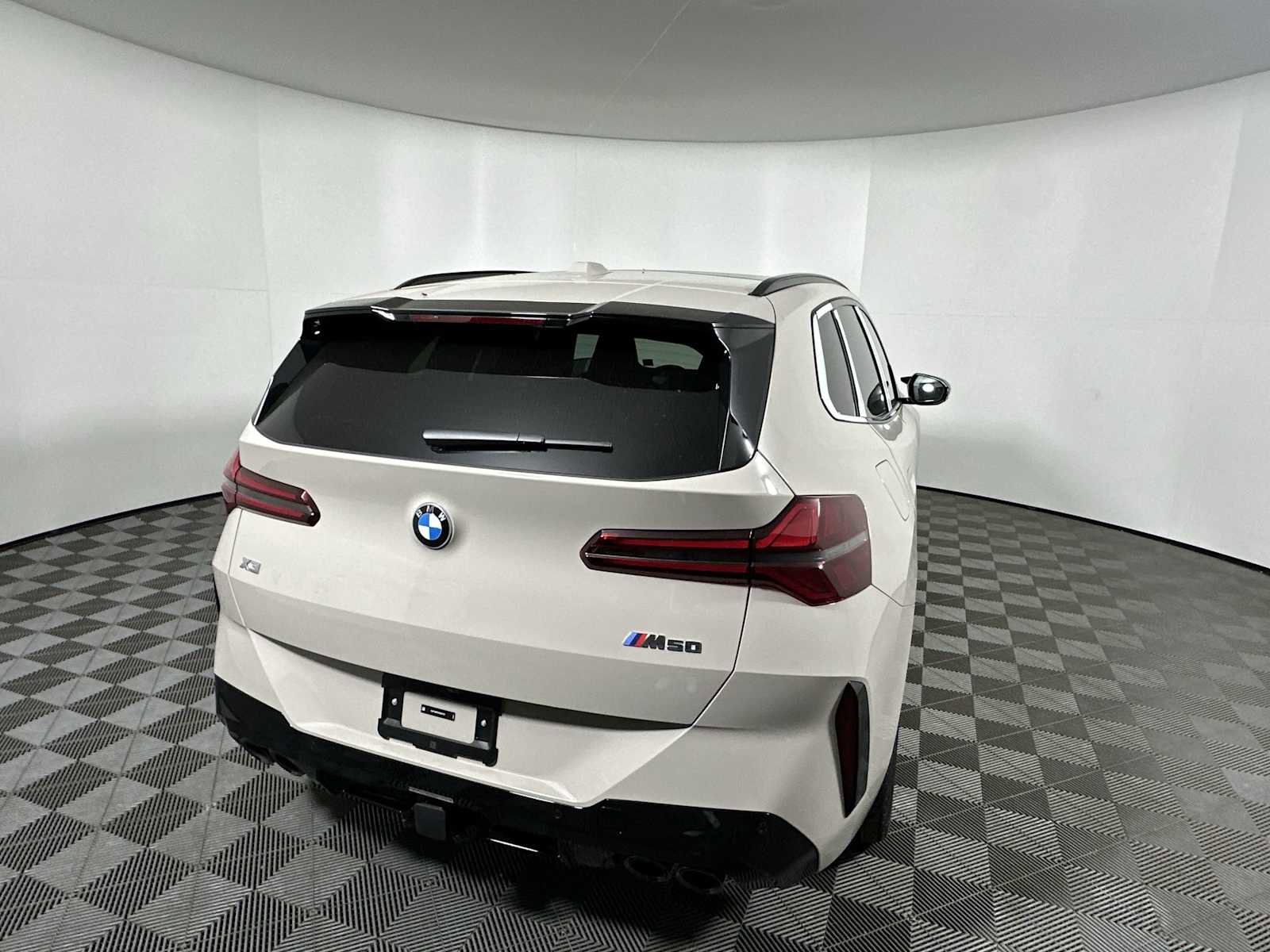 New 2026 BMW X3 M50 w/ Premium Package image 9