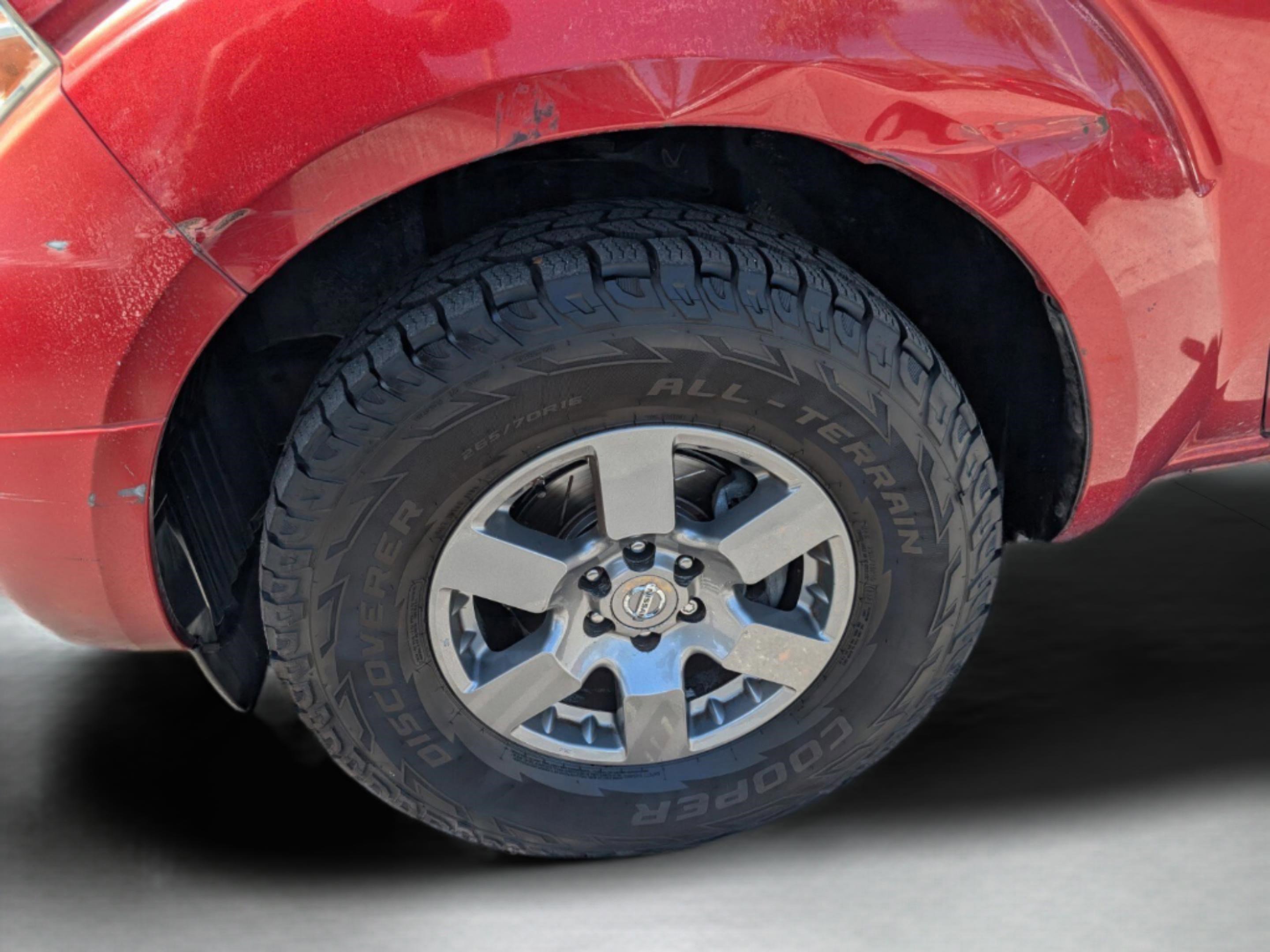 Used 2013 Nissan Frontier Desert Runner image 13