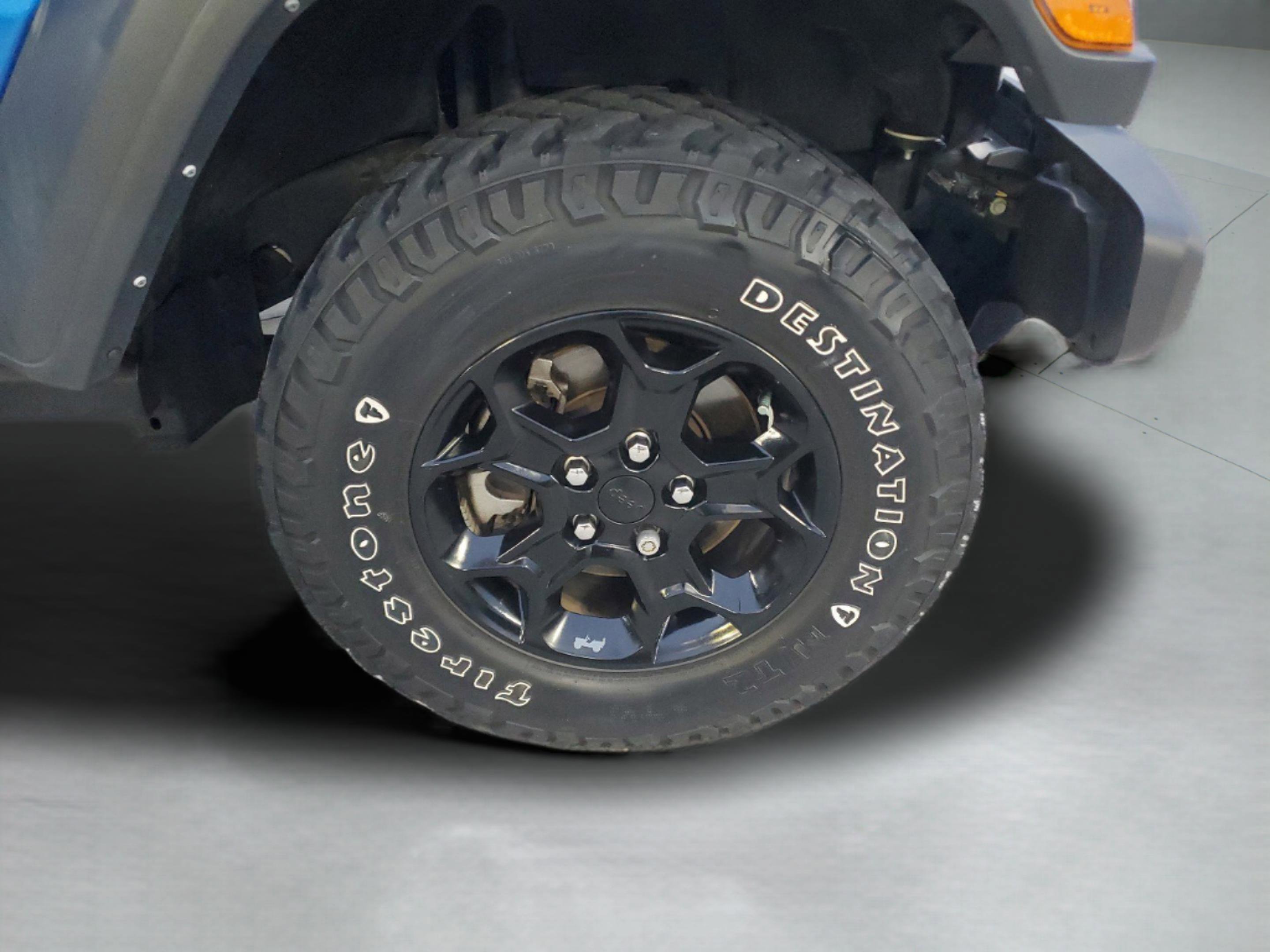 Certified 2023 Jeep Wrangler Willys image 31