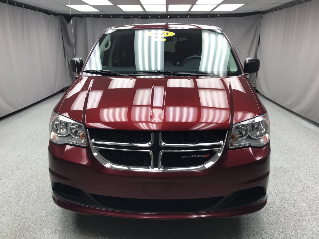 Used 2018 Dodge Grand Caravan SE image 6