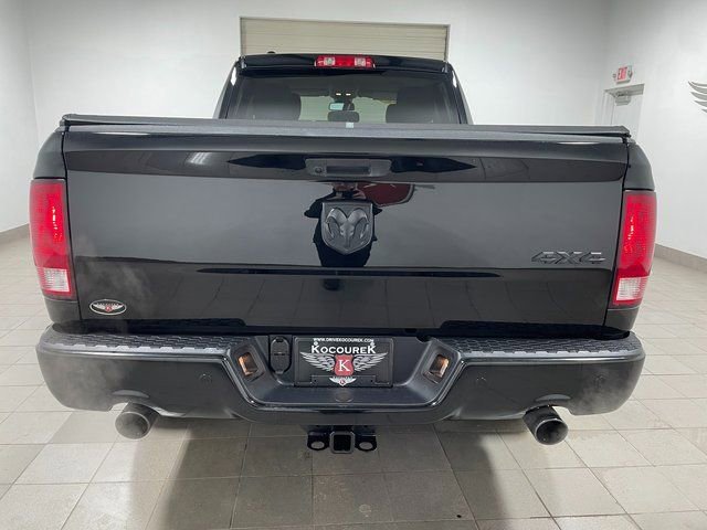 Used 2022 RAM 1500 Classic SLT image 5