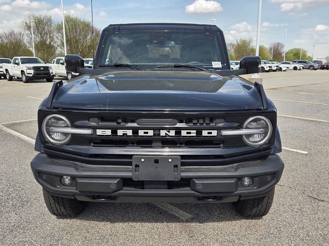 Used 2024 Ford Bronco Outer Banks image 2