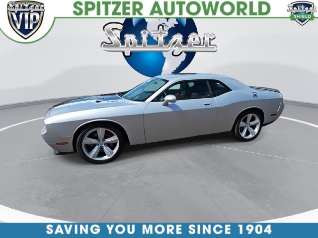 Used 2009 Dodge Challenger SRT8 w/ SRT Option Group II RWD image 8