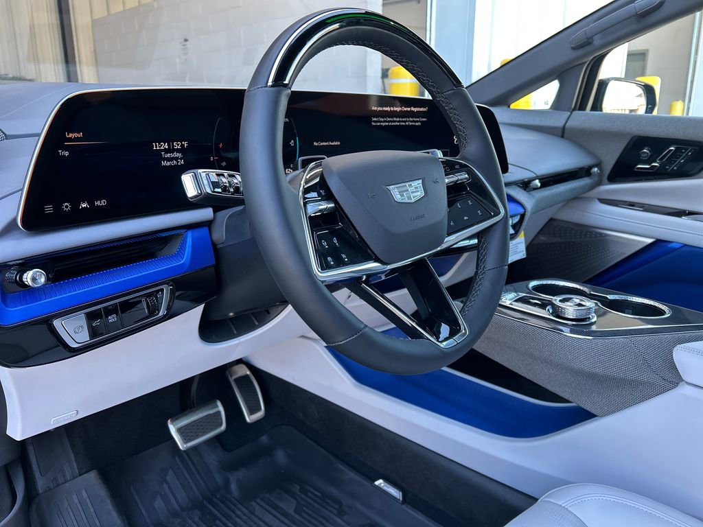 New 2026 Cadillac Optiq Sport 2 image 12