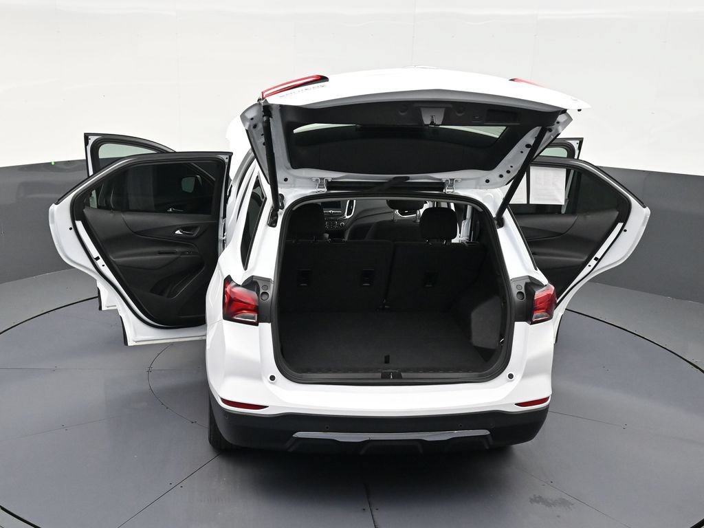 Used 2024 Chevrolet Equinox LT FWD image 33