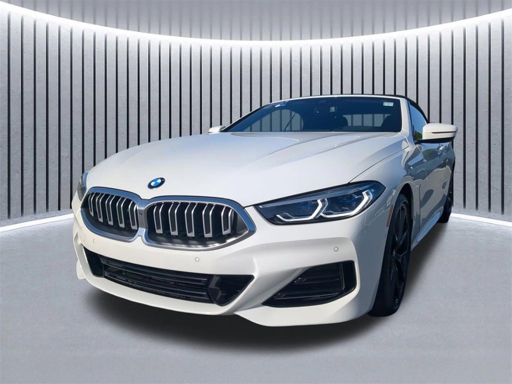 Certified 2023 BMW 840i xDrive Convertible w/ Comfort Seating Package image 9