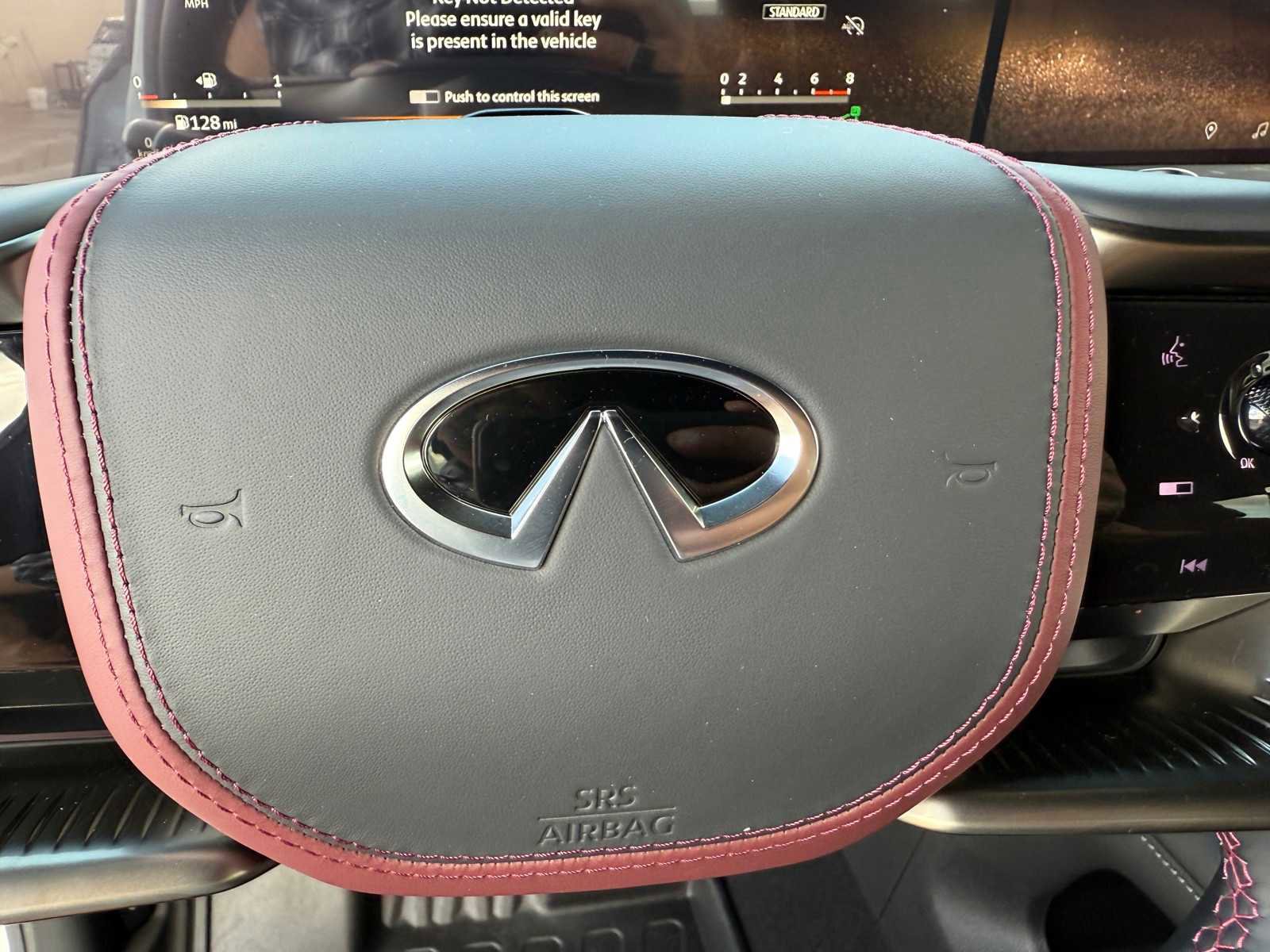 New 2026 INFINITI QX80 Autograph w/ Premium Cargo Package image 16