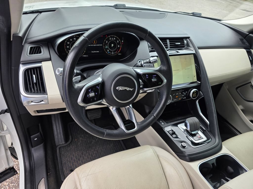 Used 2022 Jaguar E-PACE SE AWD/4WD image 16