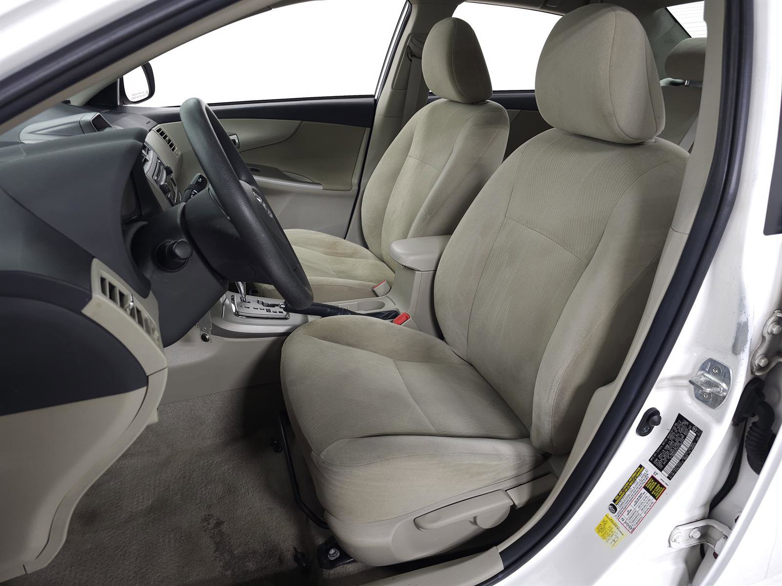 Used 2012 Toyota Corolla LE w/ Premium Pkg image 13