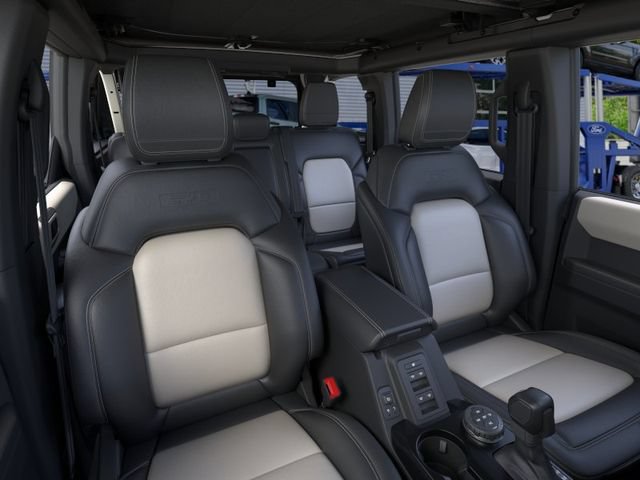 New 2026 Ford Bronco Outer Banks AWD/4WD image 11