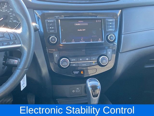 Used 2020 Nissan Rogue SV image 9