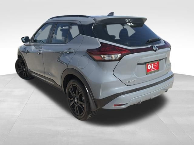 Used 2021 Nissan Kicks SR FWD image 4