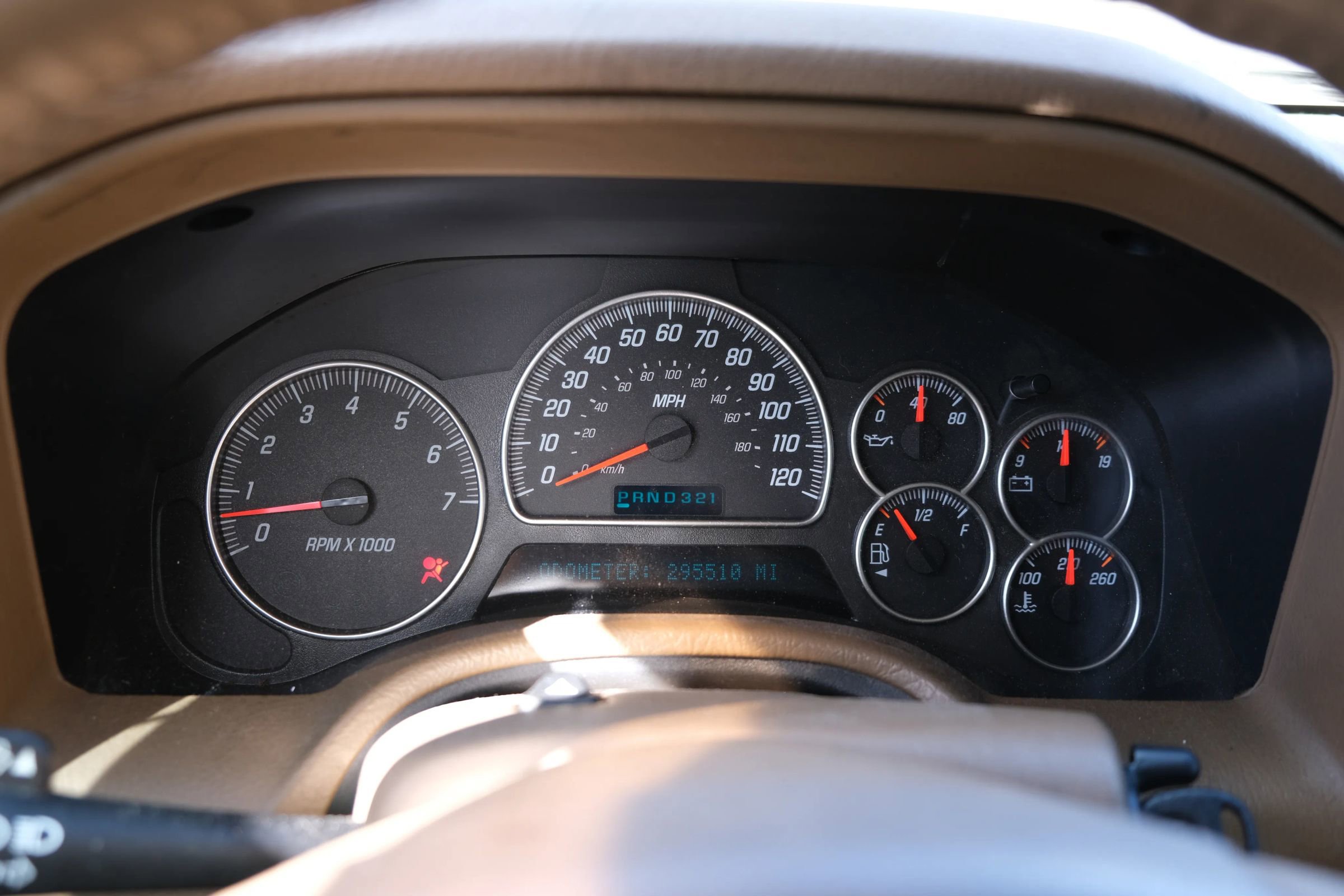 Used 2003 GMC Envoy SLT image 39