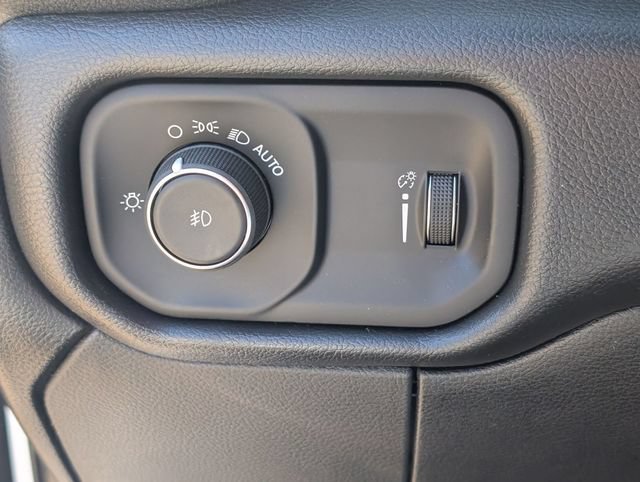 New 2026 RAM 5500 Tradesman w/ Chrome Appearance Group AWD/4WD image 12