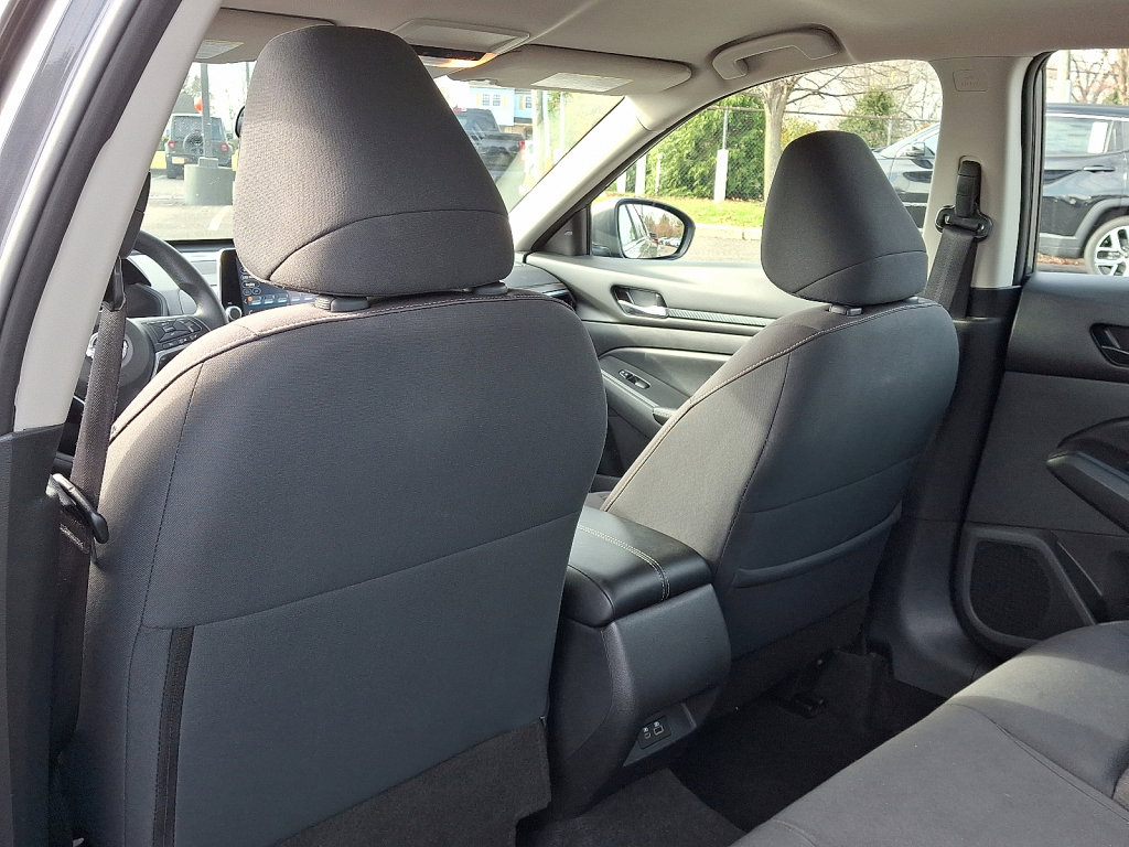 Used 2024 Nissan Altima 2.5 SV image 21