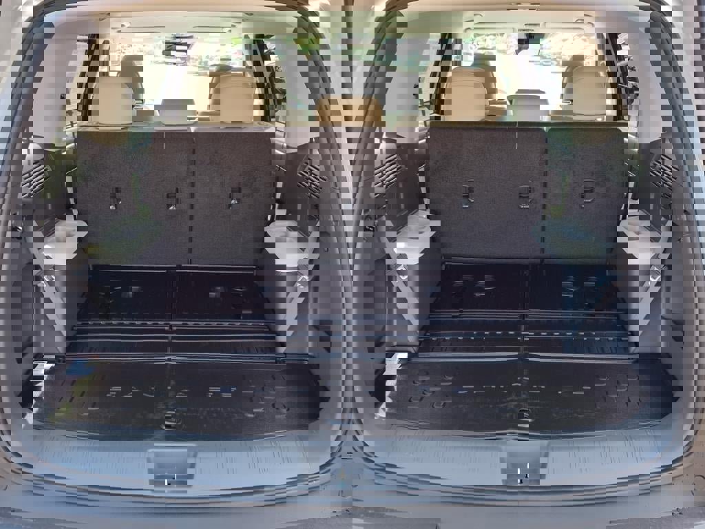 New 2026 Hyundai Santa Fe SE image 25