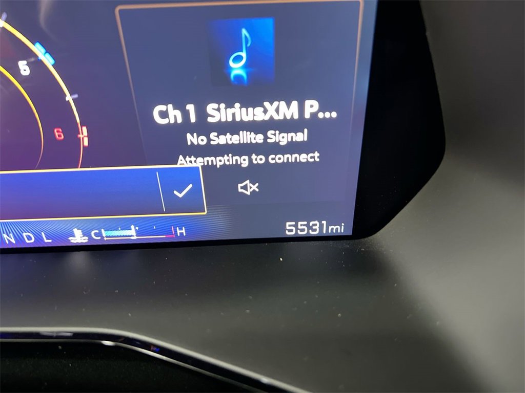 Used 2025 Chevrolet Colorado ZR2 w/ Technology Package image 12