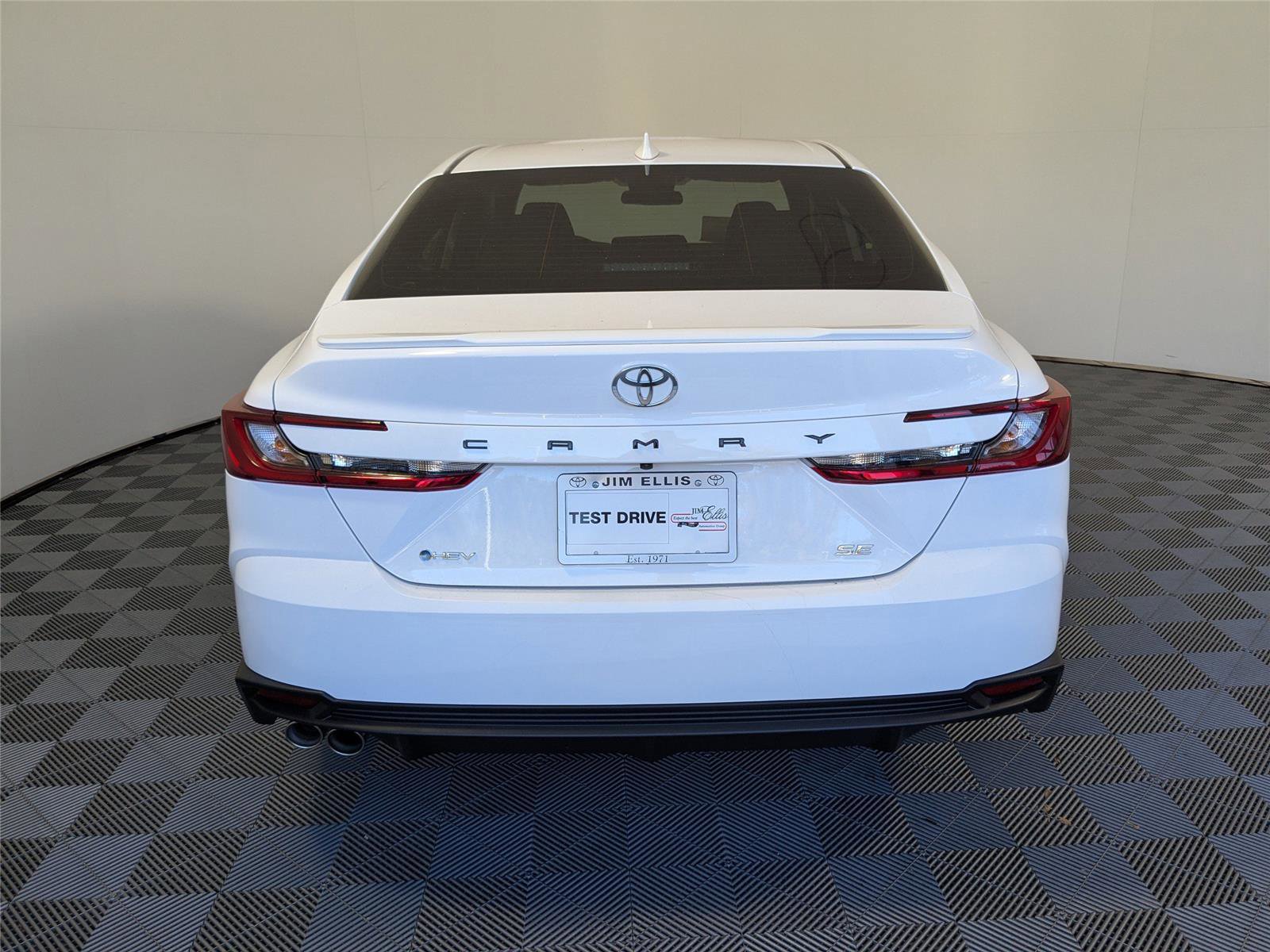 New 2026 Toyota Camry SE image 23