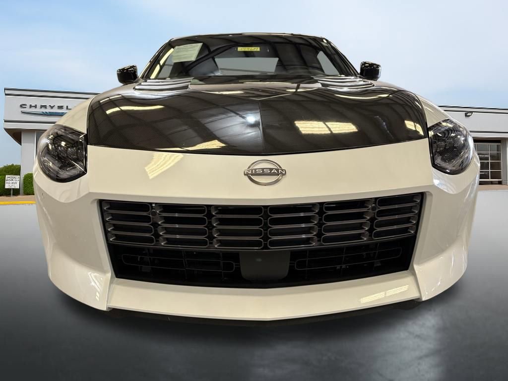 Used 2024 Nissan Z Performance w/ Floor Mat Package image 8