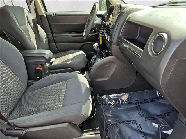 Used 2010 Jeep Patriot Sport w/ PWR Equipment Group AWD/4WD image 19
