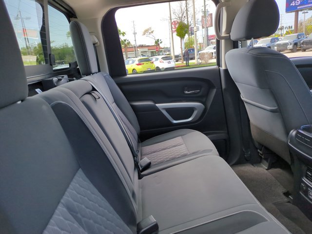 Used 2023 Nissan Titan SV w/ SV Convenience Package image 19