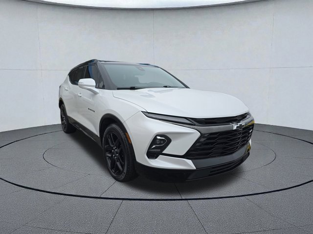 Used 2023 Chevrolet Blazer RS w/ Driver Confidence II Package image 7