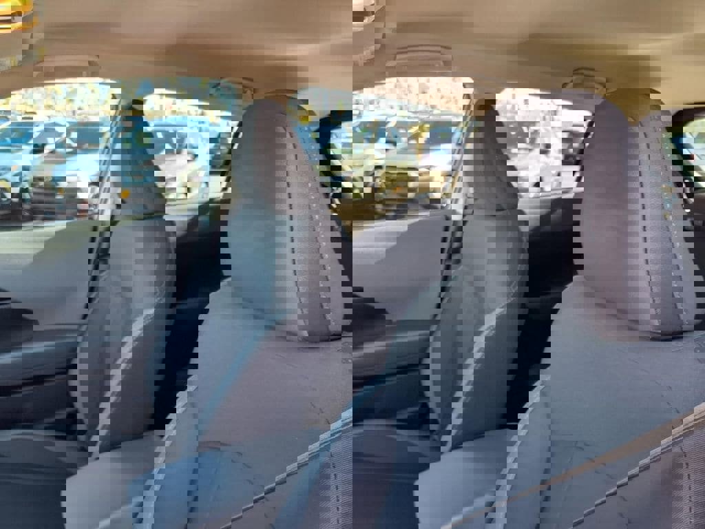 Certified 2025 Subaru Crosstrek 2.0i Premium image 26