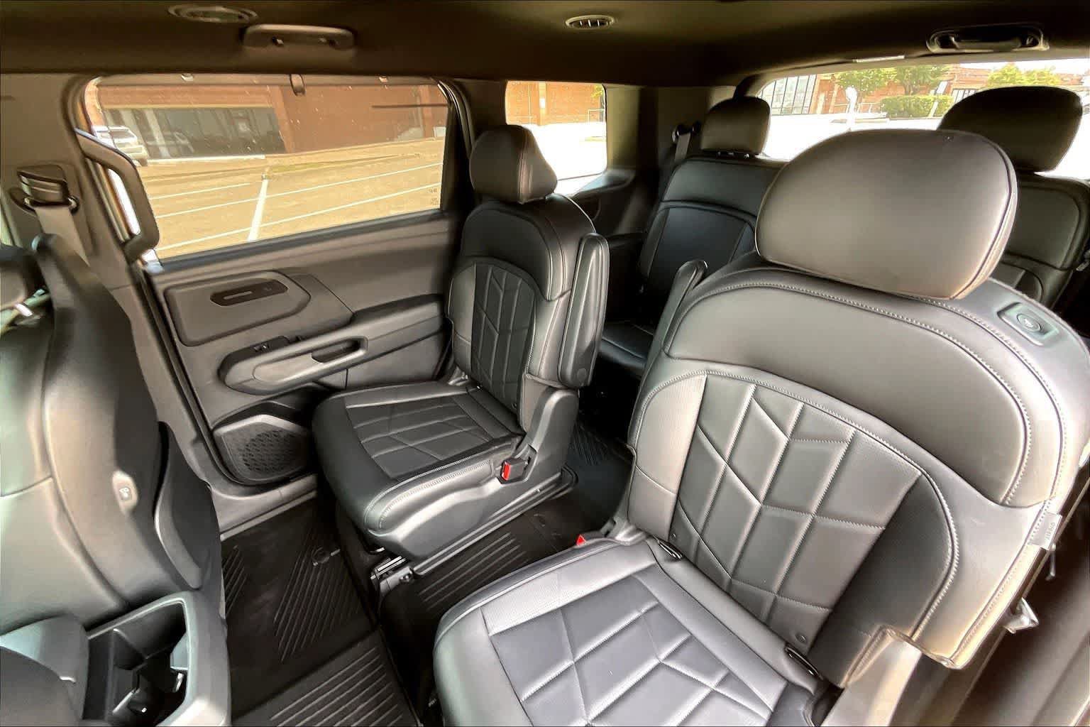 Certified 2027 Kia Telluride EX X-Line w/ Towing Package AWD/4WD image 29