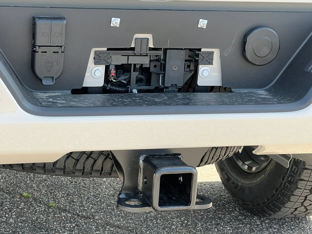 New 2026 GMC Sierra 2500 AT4 w/ AT4 Premium Plus Package AWD/4WD image 14