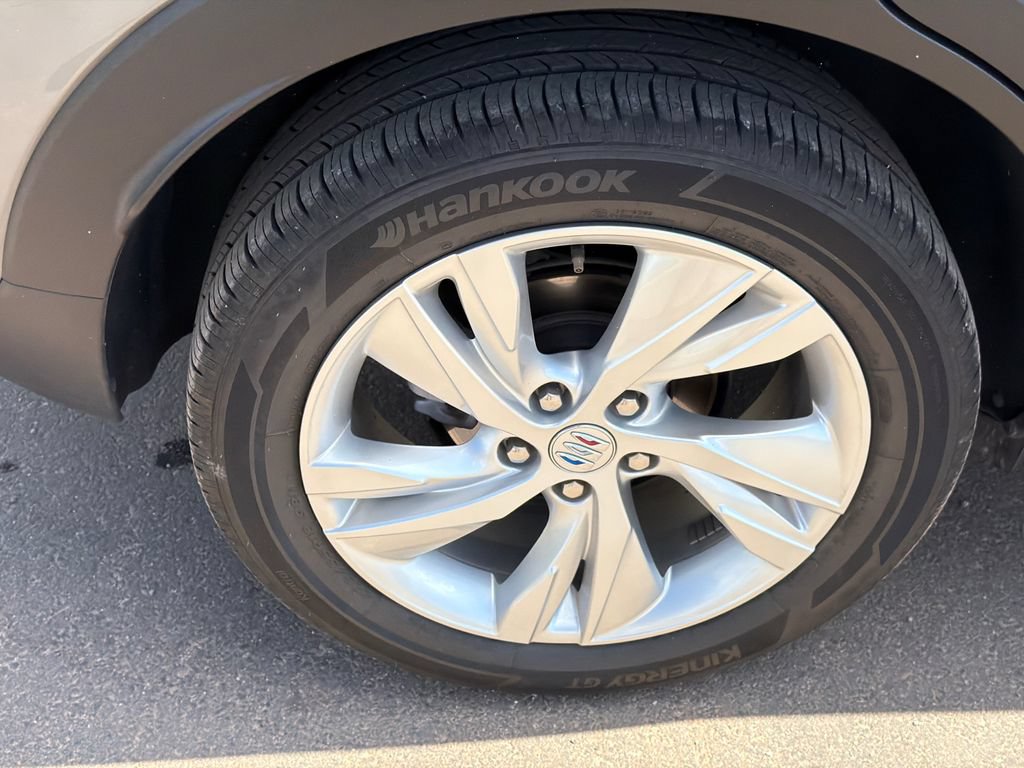 Used 2025 Buick Encore GX Preferred FWD image 17