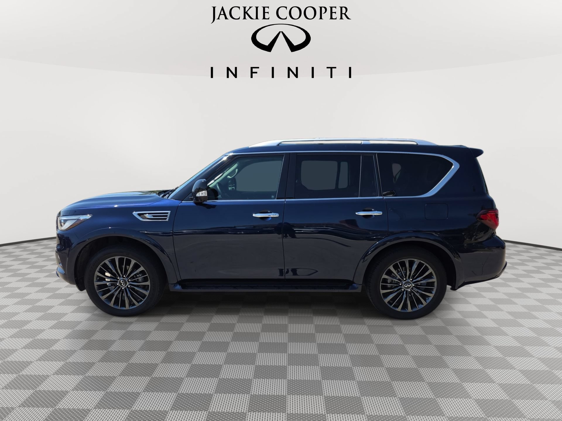 Certified 2021 INFINITI QX80 Premium Select w/ Cargo Package RWD image 8