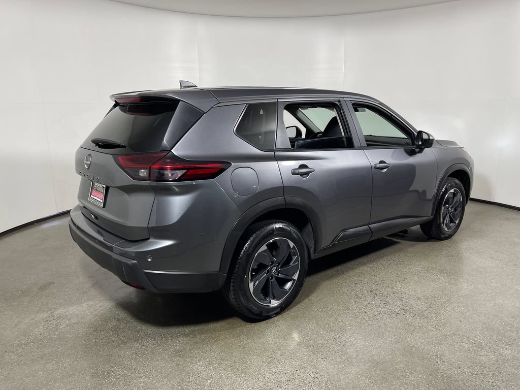 Used 2025 Nissan Rogue SV FWD image 3