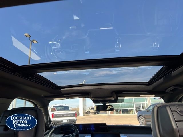 New 2026 Ford Expedition Platinum w/ Stealth Appearance Package image 29