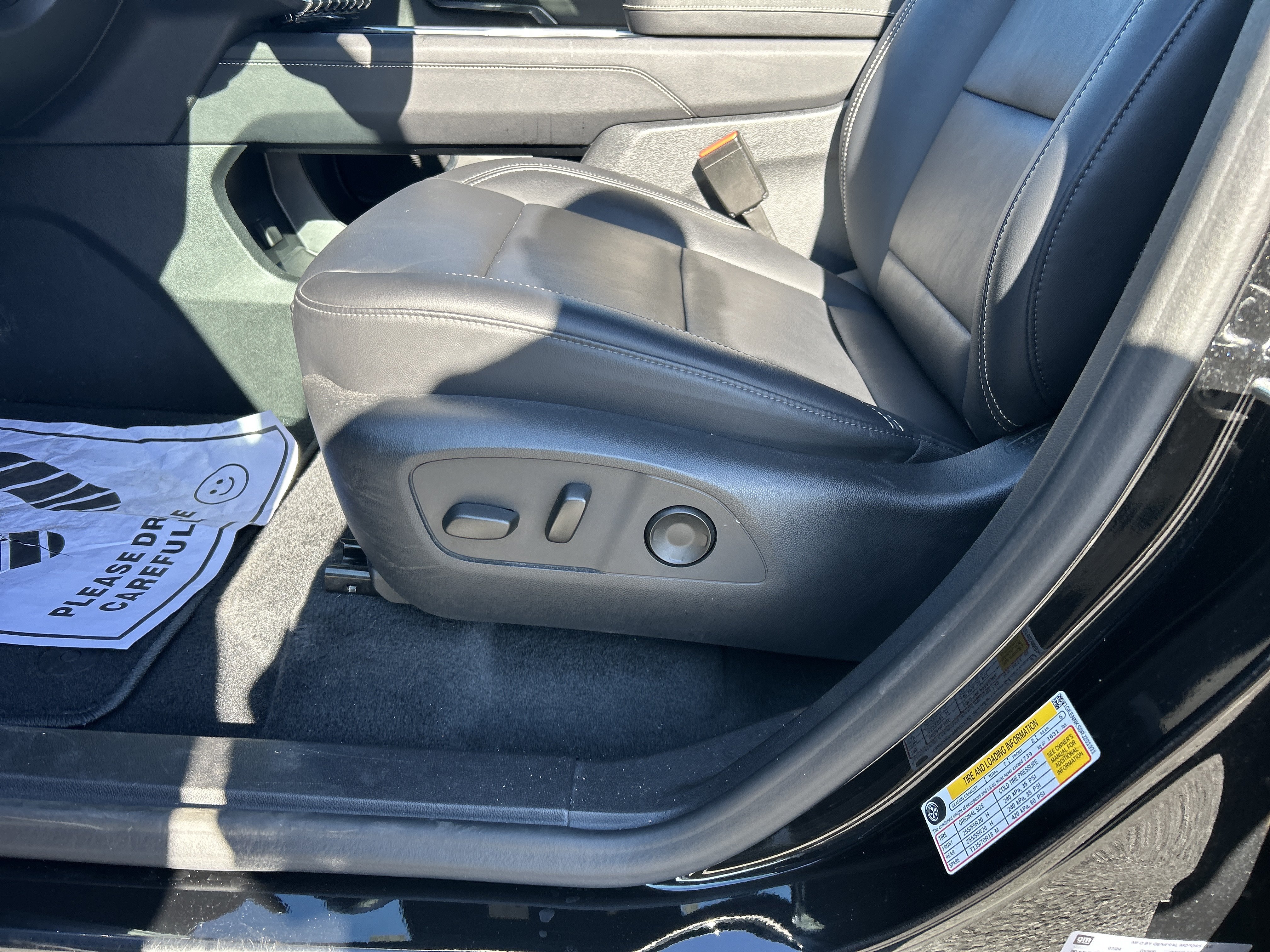 Certified 2024 GMC Acadia Elevation AWD/4WD image 18