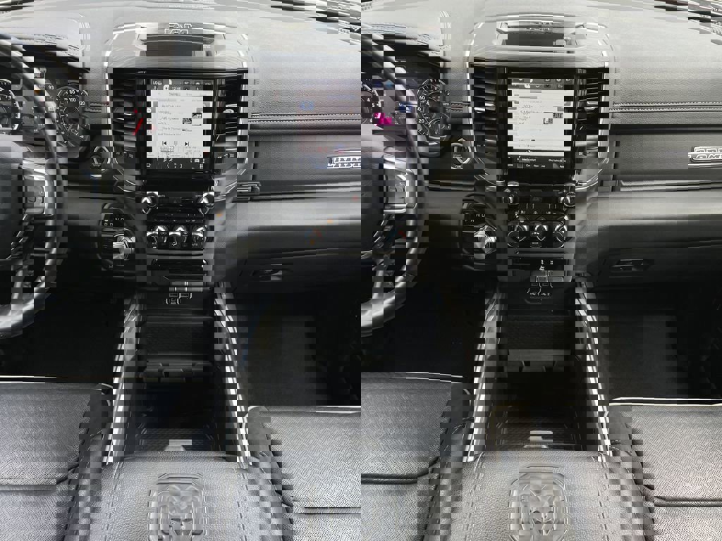 Used 2024 RAM 1500 Laramie image 14