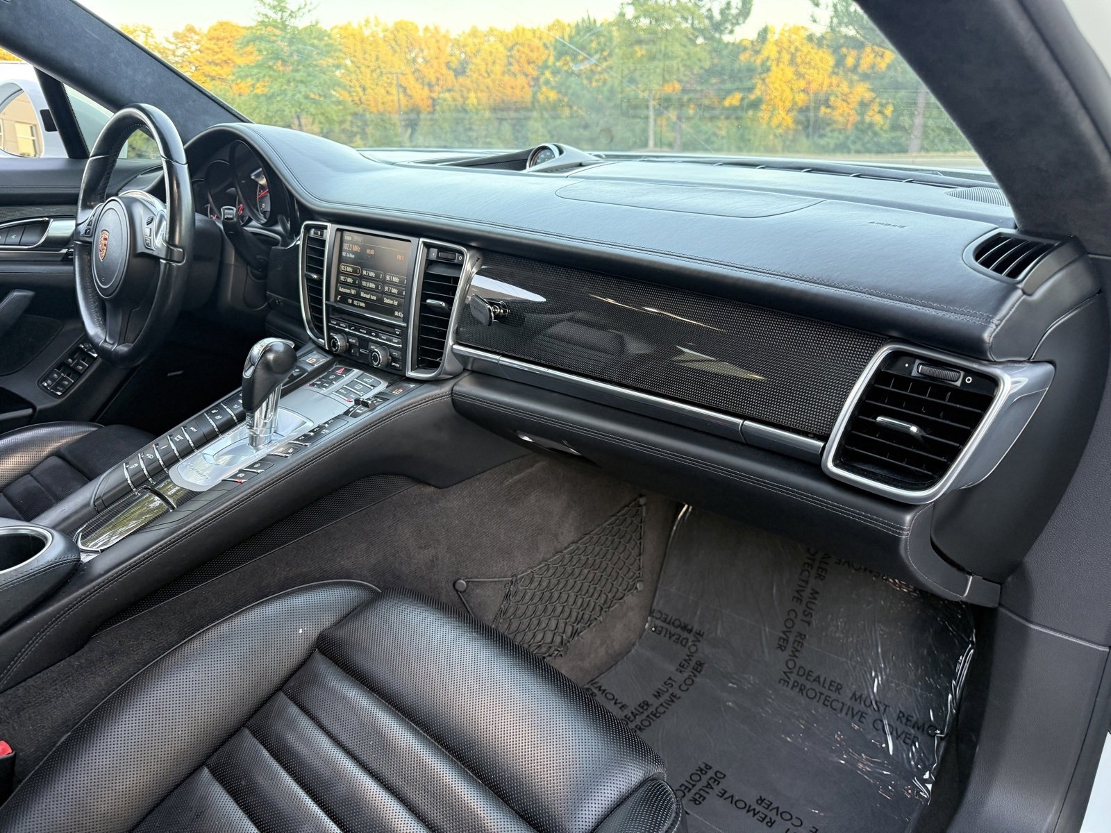 Used 2016 Porsche Panamera GTS image 23