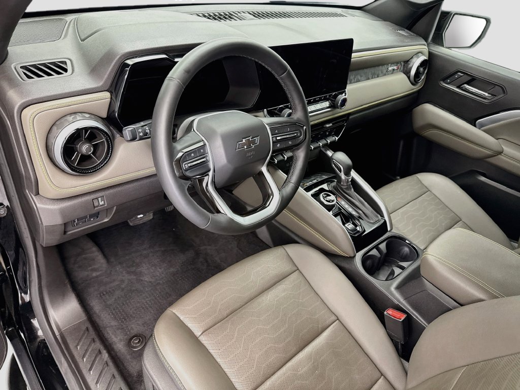 Used 2024 Chevrolet Colorado ZR2 w/ ZR2 Convenience Package III AWD/4WD image 9