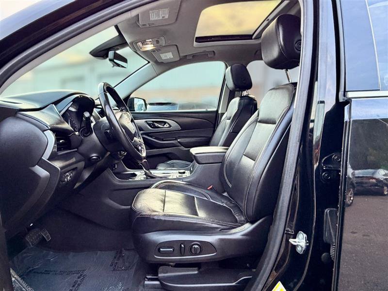 Used 2019 Chevrolet Traverse Premier AWD/4WD image 9