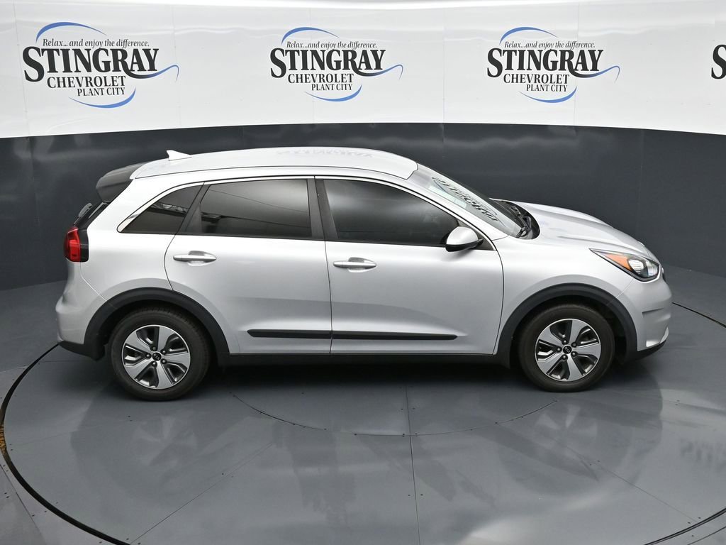Used 2018 Kia Niro FE image 16