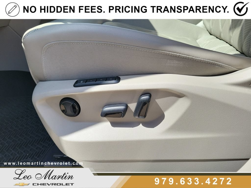 Used 2024 Volkswagen Atlas SEL Premium R-Line AWD/4WD image 16