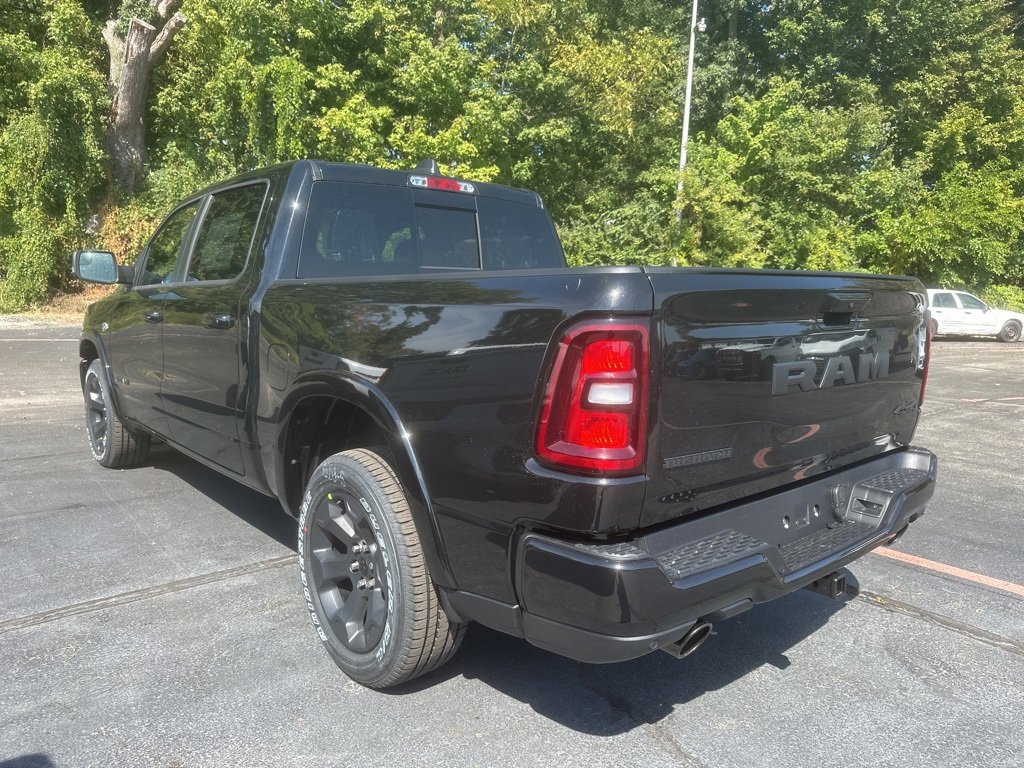 New 2026 RAM 1500 4x4 Crew Cab image 2