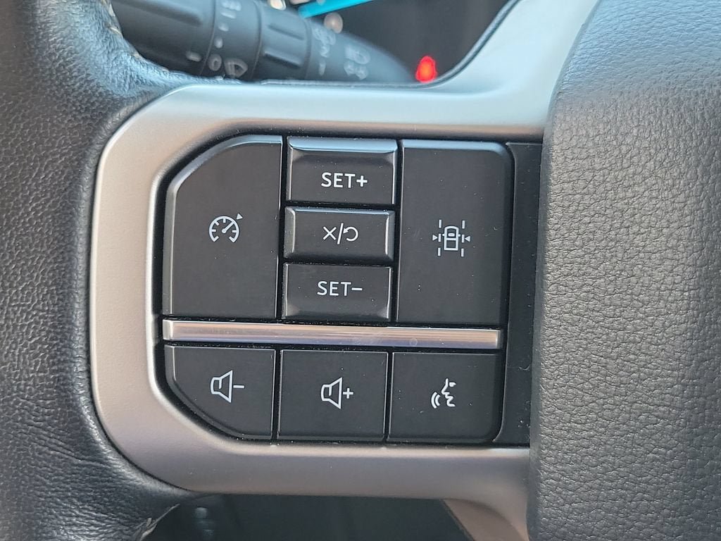 Used 2024 Ford Expedition XLT RWD image 25