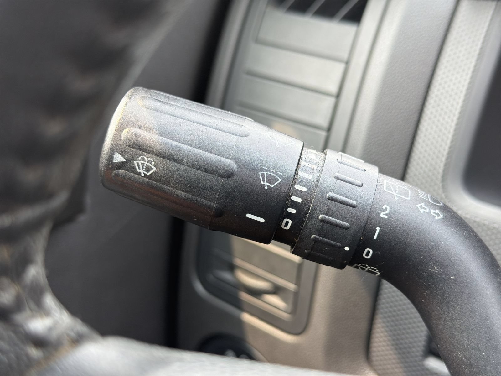 Used 2012 Ford Escape XLT AWD/4WD image 29