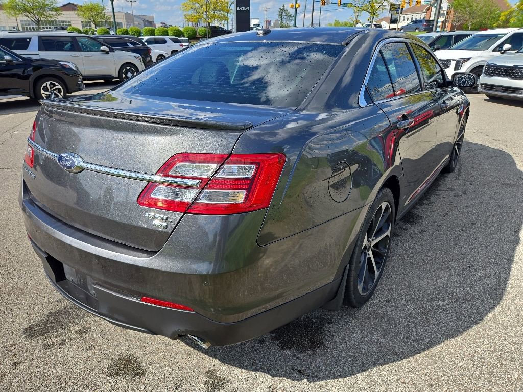 Used 2016 Ford Taurus SEL w/ Equipment Group 201A AWD/4WD image 3