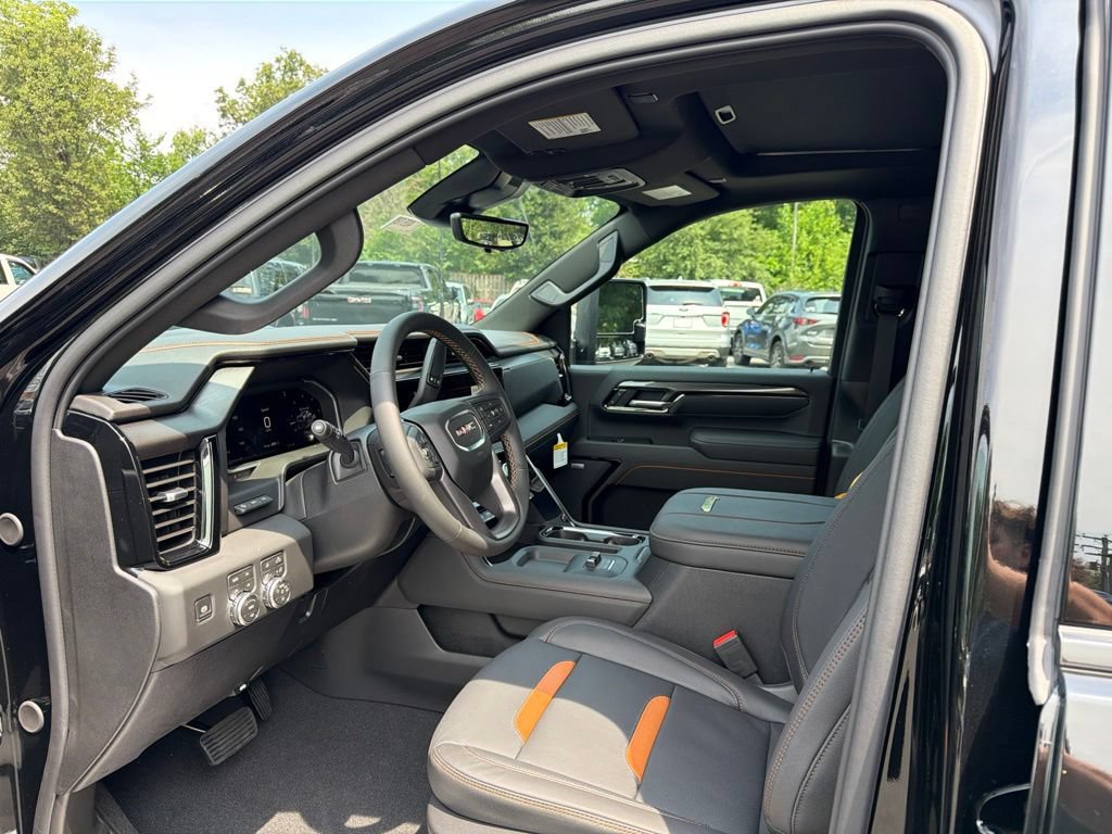New 2026 GMC Sierra 2500 AT4 w/ AT4 Premium Plus Package AWD/4WD image 11
