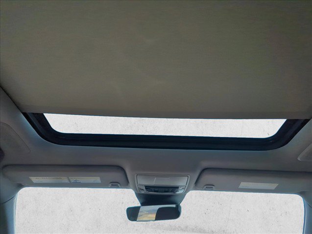 Used 2025 Acura MDX w/ Technology Package FWD image 26